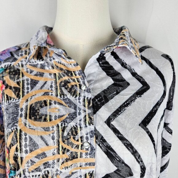 Shana XXL Snap Up Blouse Floral and Chevron Prints Boho Maximalism Artsy - Picture 3 of 12